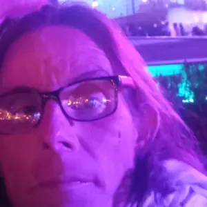 Repassage chez moi pour les personnes 