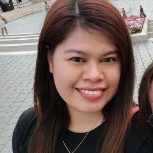 Responsible housekeeper, trust worthy, honest, loving