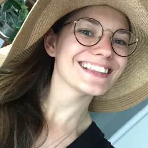Baby-sitter à l'écoute de vos attentes