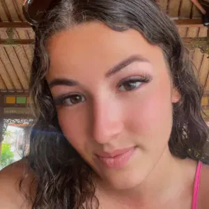 Baby-sitter diplômé auxiliaire de puériculture 