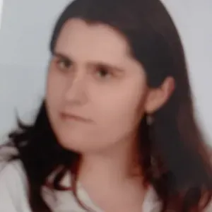 Odpowiedzialna opiekunka do dziecka 
