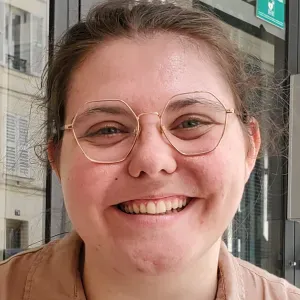 Babby-sitter expérimentée sur Paris et dans le 93