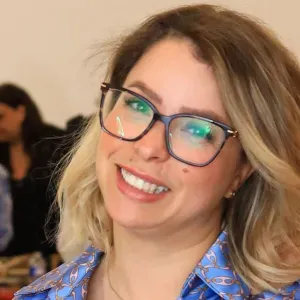 Je cherche l'homme de ménage pour la semaine