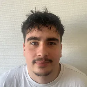 Baby-sitter sérieux et pédagogue à Chambéry