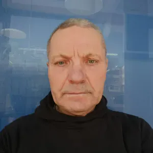 Slaugytojo padėjėjas Vilniuje su patirtimi.