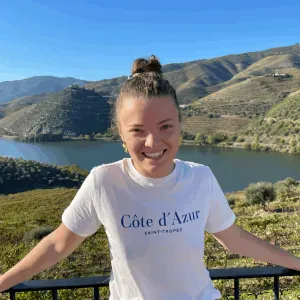 Garde d'enfants aux alentours d'Issoire