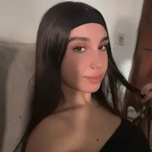 Babysitter Aveiro tempo inteiro