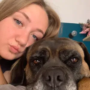 Pet sitter 60 et 95 et adore les animaux 