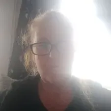 Femme entretien dans les écoles et particuliers 