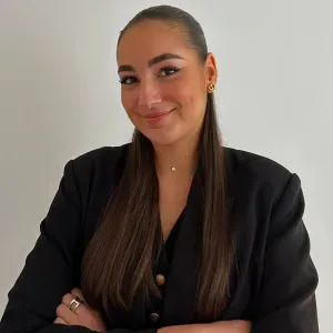 baby sitter expérimenté, aide à domicile