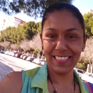 Hola te puedo ayudar con las tareas de limpieza y del hogar