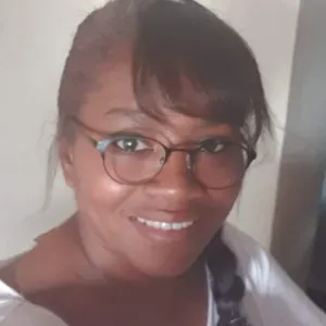 A ete responsable d établissement pendant 6ans