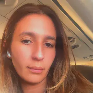 Femme de ménage disponible à Marseille 