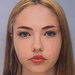 Lee 16 ans, aide aux devoirs 