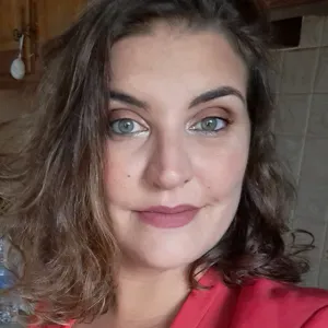 Femme Pet-sitter sud loir et cher