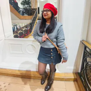 Experience babysitter looking for a job 