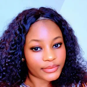 Aide au ménage pour des personnes âgées 