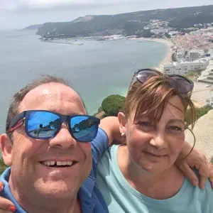 Estou à procura de uma empregada de limpeza perto de mim