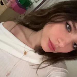 Baby-sitter sur frontignan et Sète 