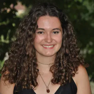 Léane Pet-Sitter Au Mans(chien, chat, et tout autre animaux)