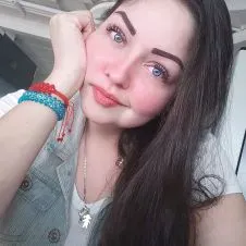 Cuidadora con experiencia, empatica y responsable