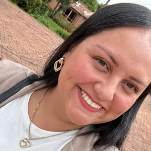 Ama de llaves Responsable y Comprometida (No hablo Frances)