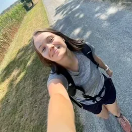 Etudiante dynamique propose aide aux devoirs