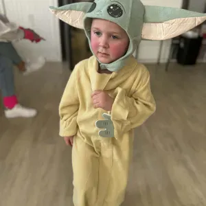 Garde d enfants par mamy très habitué 