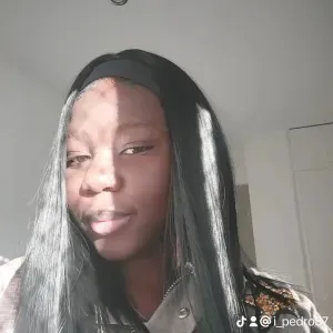 Babysitter disponível – Cuido do seu pequeno 