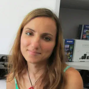 Busco niñera en Lliçà d'Amunt. Con griego nativo