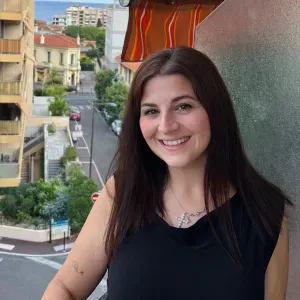 Baby-sitter à Roquebrune cap martin ou alentours 