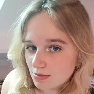 Baby-sitter expérimentée a Wasquehal