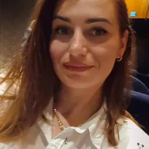 Bojour je Recherche  un emploi merci,🙂