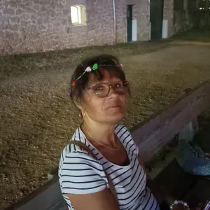 Aide à Domicile ou Auxiliaire de vie