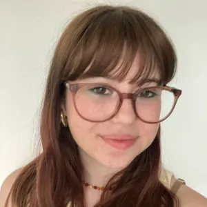 Jeune baby sitter sur toulouse/fenouillet 