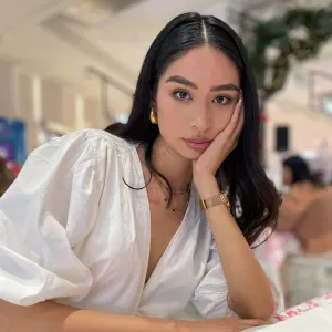 Canguro en SEVILLA con experiencia 