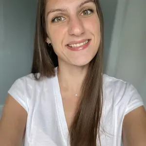 Baby-sitter expérimentée ! 