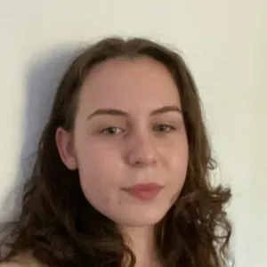 Babysitting com experiência em Azeitão. PT/EN/ES