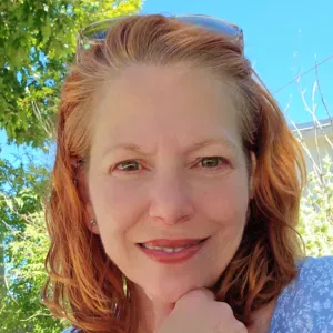 Femme menage rigoureuse  responsable 