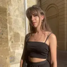 Camille, babysitter de 20 ans