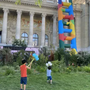 looking for an English teacher for children