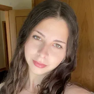 Baby-sitter expérimentee à Monthey 