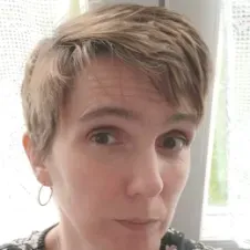 Aide ménagère à domicile disponible Bouillon