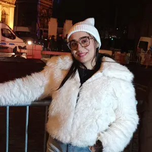 Baby-sitter à Bogota. Je cherche poste à Paris/IDF.