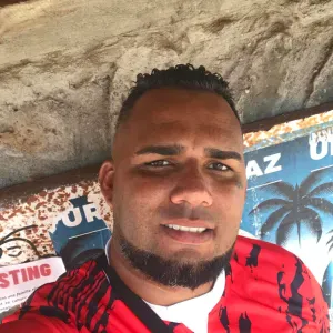 Homme de ménage a la réunion. 