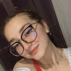 Baby-sitter a votre disposition sur Marseille 