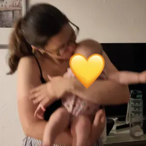 English-speaking nanny 