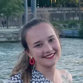 Baby-sitter expérimentée - Garde occasionnelle