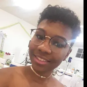 Étudiante cherche garde d'enfants