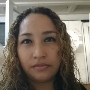 une soignante très gentille, très patiente et souriante